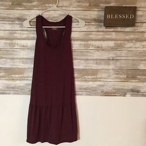 NWOT Flirty dress in plum/size : M
